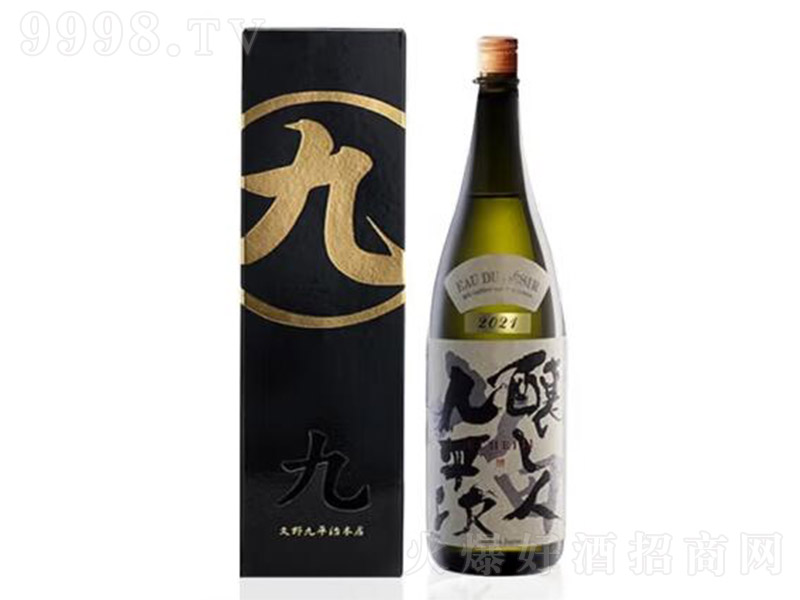 ˾ƽνɫWϣ֮ˮ1800ml