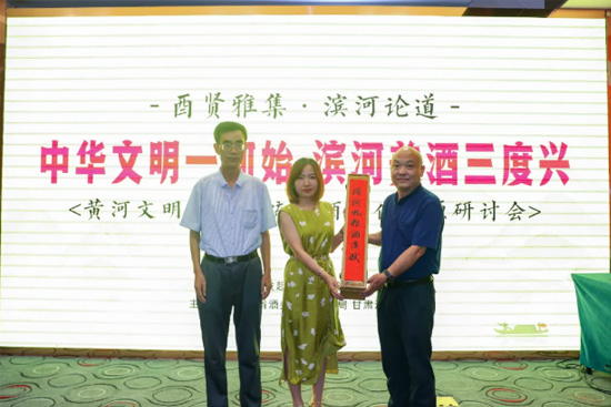 £ϹhtżIՓ