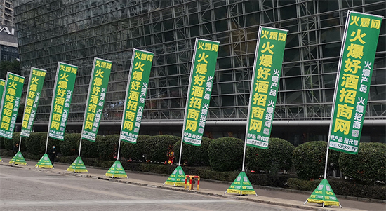 20ʑѾ󌢼w׌oϾé_(ti)οؑcڼTھw(yn)uƺĮa(chn)^(q)ĻcѾС(zhn)ąмt±a(chn)^(q)_O(sh)Ѿչ^(q)ĵcSţʳķI(xin)oM(fi)Ʒ(dng)Ԋ̫נ^MϰٿԸصƹM(fi)ƷbM(jn)ƷۈDƬc(din).ИI(y)󿧹Ԓưl(f)չò[(hu)Y(ji)λҺИI(y)MRؑc߀һ(xing)شh}ǡͬ̽ӑưl(f)չ֮ؑcδl(f)չҎ(gu)h