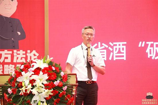 ڸԃF(tun)8cS200fت(jng)IF(tun)(du)