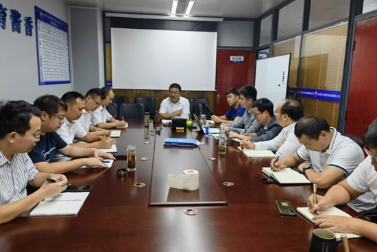 Fé_(ti)uƠI(yng)N(xio)޹˾һ^(q)(g)ӰЈ(chng)ͨ^(gu)F(xin)(chng)