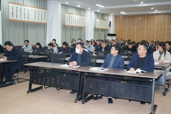 ɽ|ꖌƏSȫT|(zh)(ni)Ӗ(xn)(dng)ʽ_ʼ