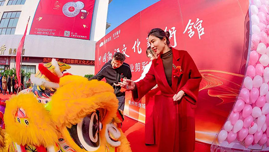 PĻ| RЇվĻˇg^ݿ^_I(y)