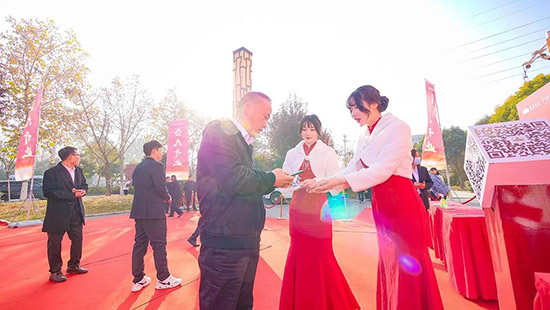 PĻ| RЇվĻˇg^ݿ^_I(y)