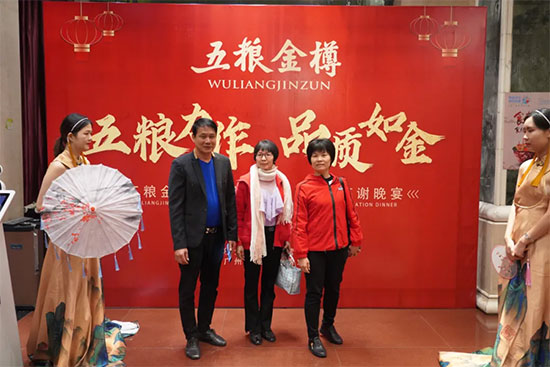 AδZ2022´ƷbxڏV¡e