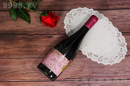 14ʥ˹Ř(sh)سϼɼtѾ750mlr(ji)񣬶X