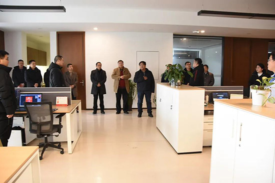 ҂?c)L(zhng)L(zhng)L(zhng)