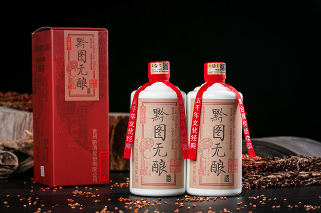 黔圖無釀酒一路向黔 醬香型白酒【53° 500ml】