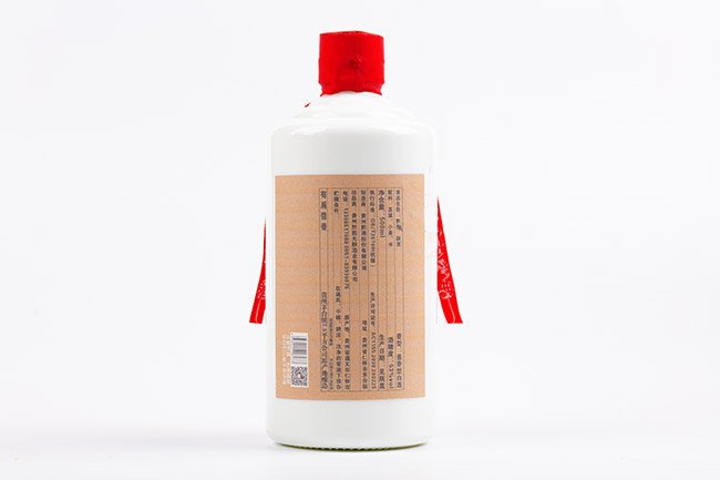 黔圖無釀酒一路向黔 醬香型白酒【53° 500ml】