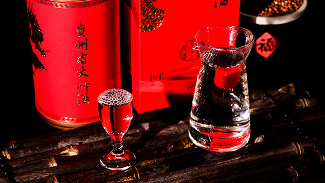 貴州省大師酒游云驚龍 醬香型【53度 500ml】