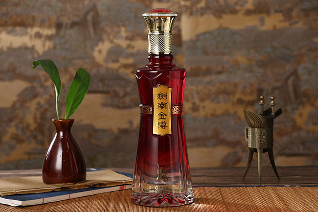 劍南金樽酒精制