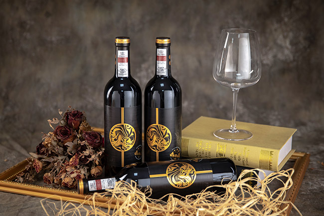 法拉圣堡·蒂爾羅納干紅葡萄酒【14° 750ml】