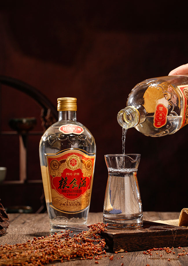 四川瀘州糧食酒濃香型酒【52度500ml】