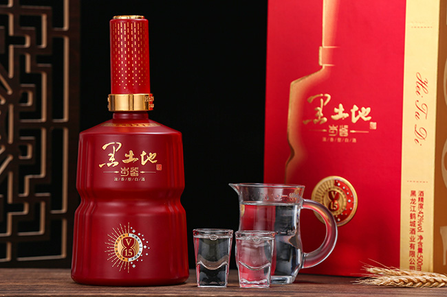 黑土地酒歲鑒V15