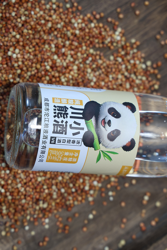 川小熊酒濃香型白酒V6【42度500ml】