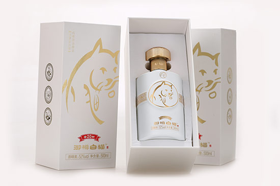 御樽白貓酒窖齡20濃香型酒【52度500ml】